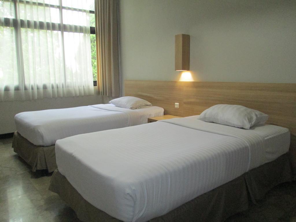 Grand Hotel Lembang Ngoại thất bức ảnh