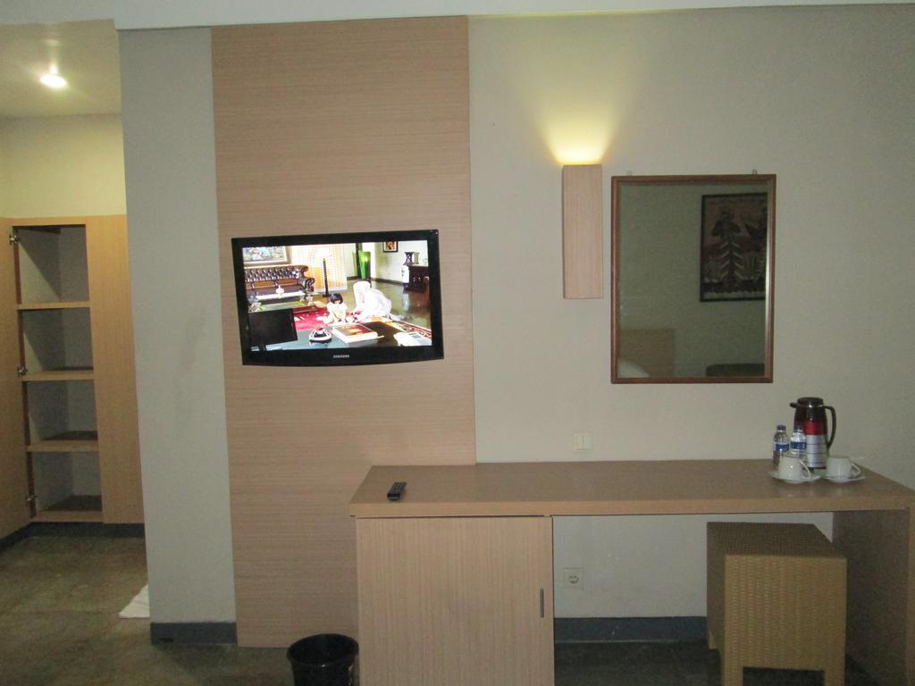 Grand Hotel Lembang Ngoại thất bức ảnh